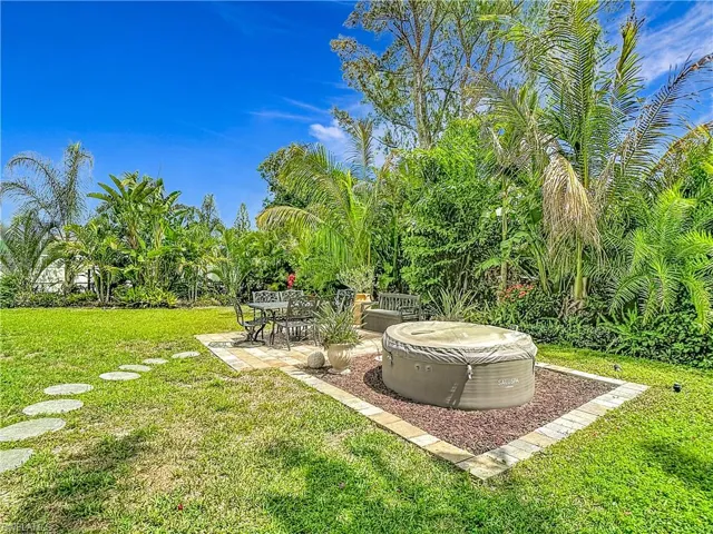 1405 Sw 5th Pl, Cape Coral, Florida 33991