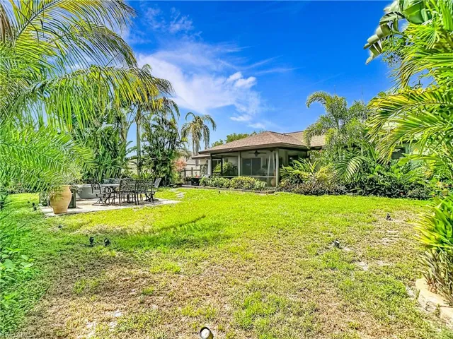 1405 Sw 5th Pl, Cape Coral, Florida 33991