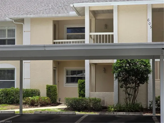 605 Squire Cir #203