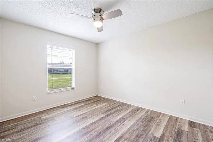 1354 Sandtrap Dr, Fort Myers Fl 33919