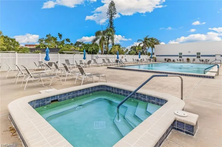 1354 Sandtrap Dr, Fort Myers Fl 33919