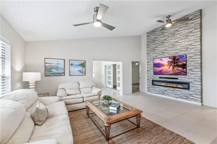 1354 Sandtrap Dr, Fort Myers Fl 33919