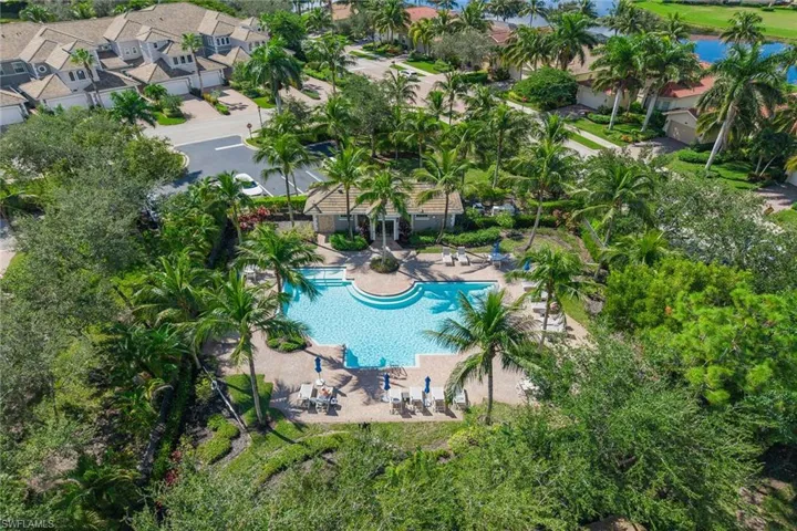 9270 Campanile Cir 19204, Naples, Florida 34114