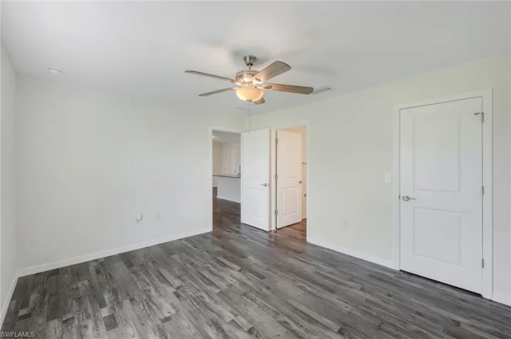 1317 Ne 9th Ave, Cape Coral, Florida 33909