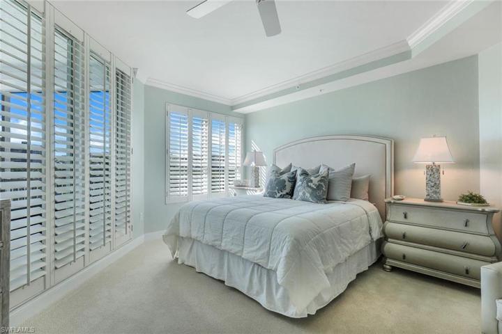 Relaxing primary bedroom.