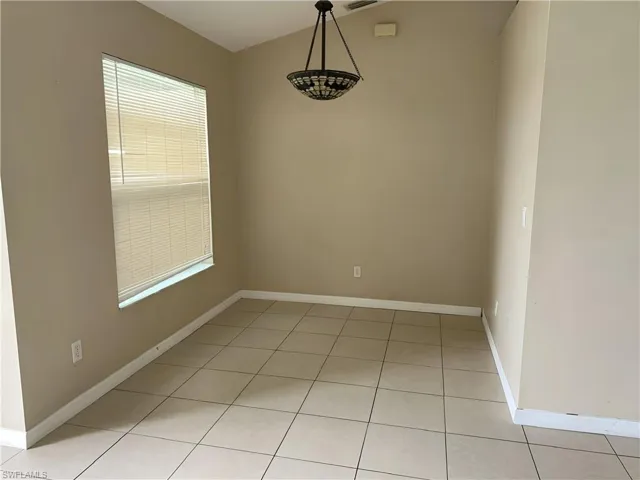 2701 Nw 4th Ter, Cape Coral, Florida 33993