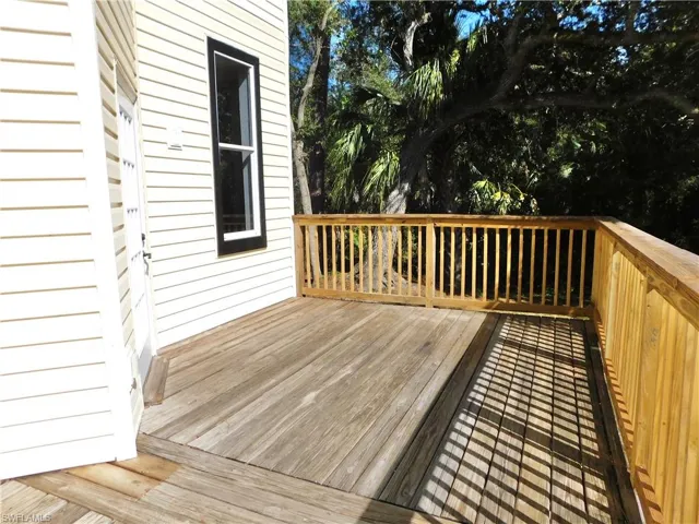 16990 Laurelin Ct, North Fort Myers, Florida 33917