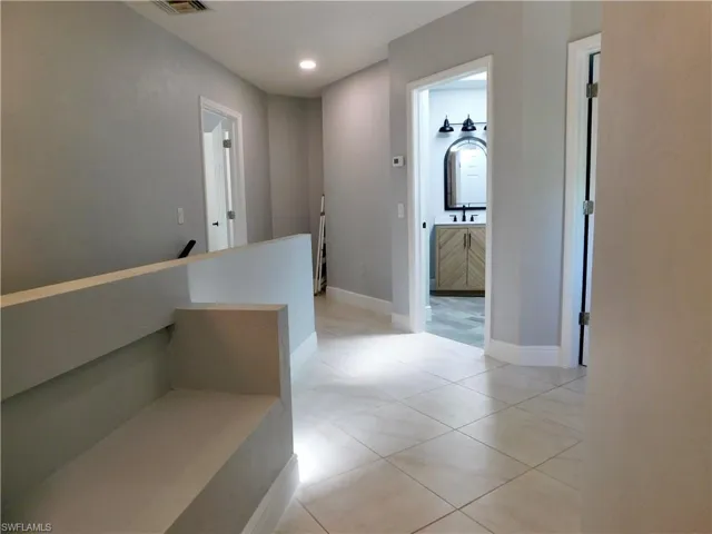 16990 Laurelin Ct, North Fort Myers, Florida 33917
