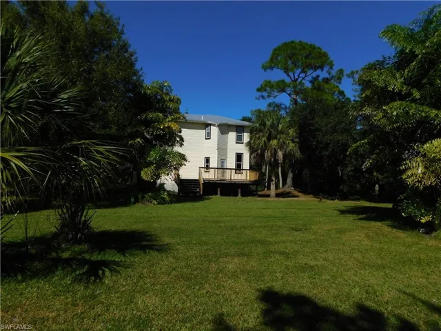 16990 Laurelin Ct, North Fort Myers, Florida 33917
