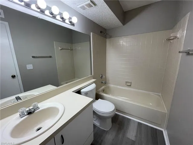 13555 Eagle Ridge Dr 925, Fort Myers, Florida 33912