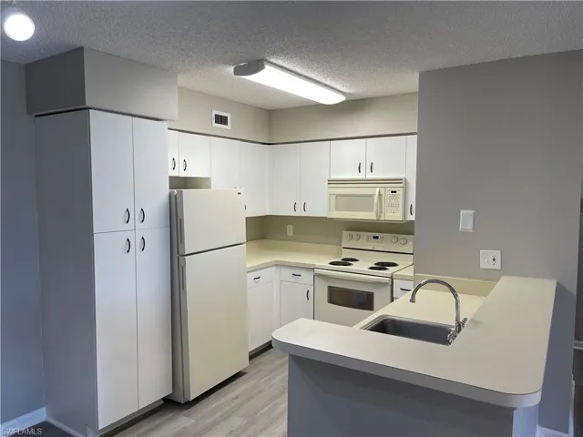 13555 Eagle Ridge Dr 925, Fort Myers, Florida 33912