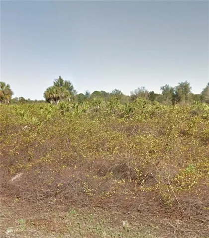 638 Myrna Ct, Lehigh Acres, Florida 33972