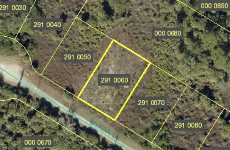 638 Myrna Ct, Lehigh Acres, Florida 33972