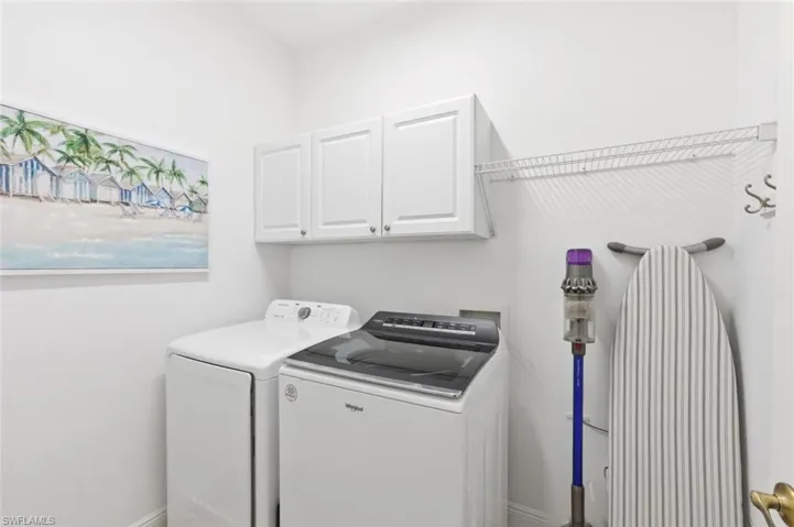 1641 Tarpon Bay Dr S 27, Naples, Florida 34119