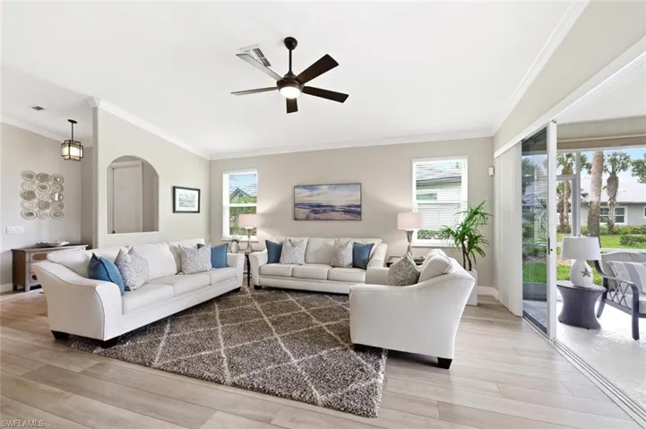 1641 Tarpon Bay Dr S 27, Naples, Florida 34119