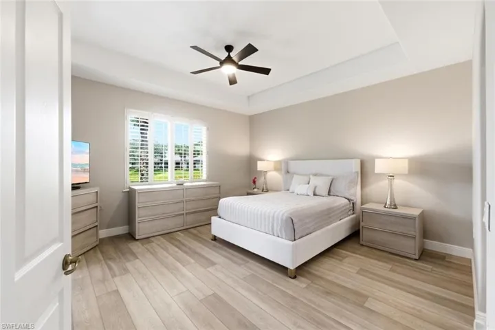 1641 Tarpon Bay Dr S 27, Naples, Florida 34119