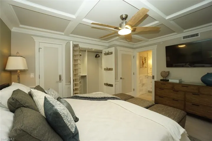 480 5th St S 102, Naples, Florida 34102
