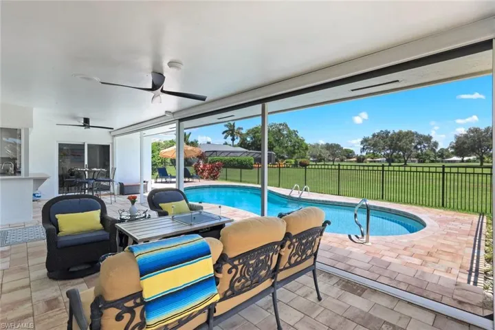 193 Heather Grove Ln, Naples, Florida 34113
