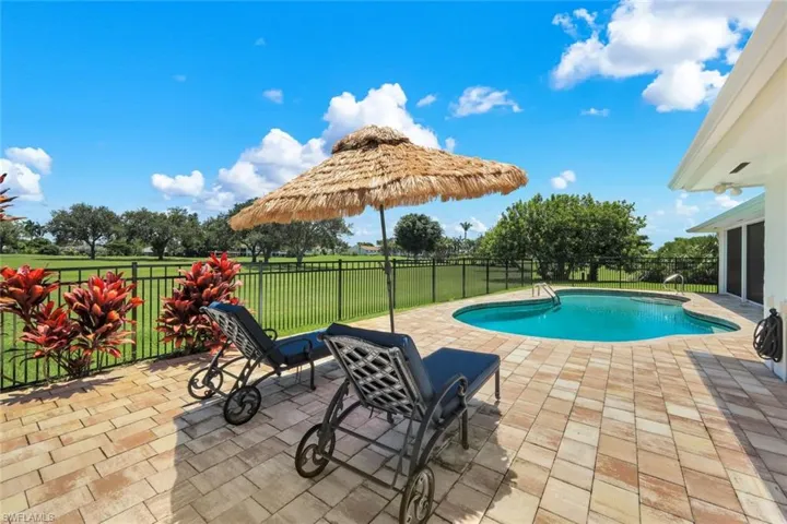 193 Heather Grove Ln, Naples, Florida 34113