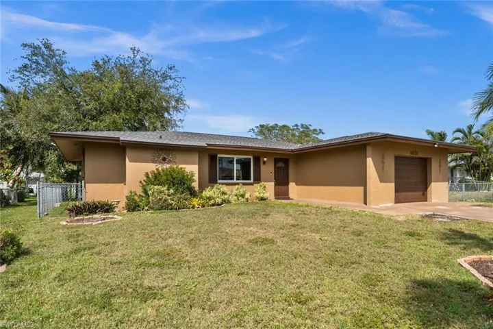 1621 Se 21st Ter, Cape Coral Fl 33990