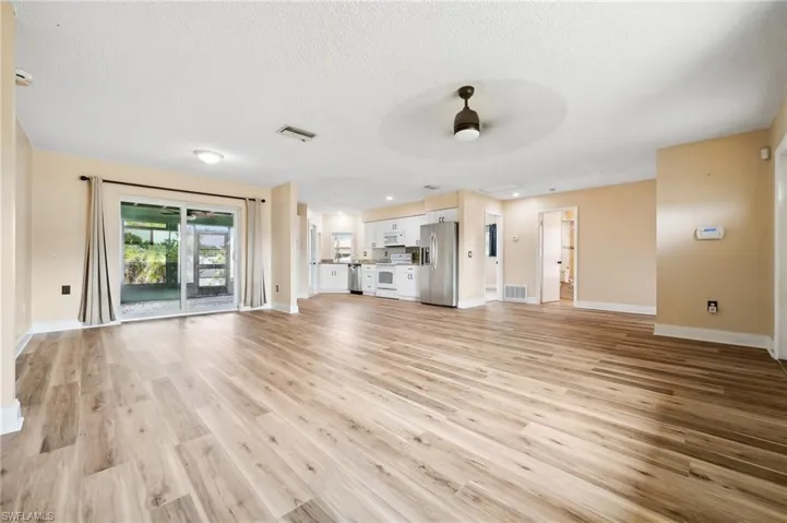 1621 Se 21st Ter, Cape Coral Fl 33990