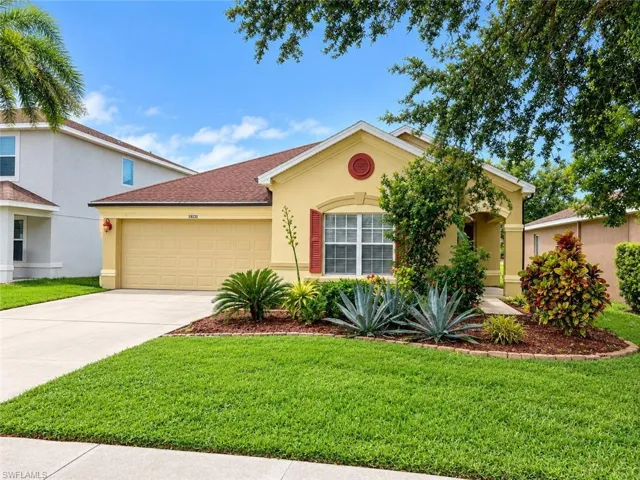 18141 Horizon View Blvd, Lehigh Acres, Florida 33972