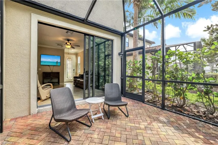with peaceful, serene preserve view