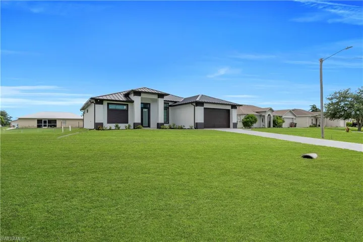 2204 Nw 5th Ter, Cape Coral, Florida 33993