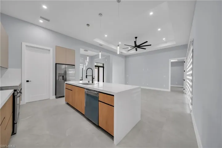2204 Nw 5th Ter, Cape Coral, Florida 33993