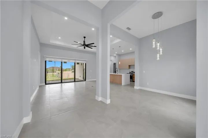 2204 Nw 5th Ter, Cape Coral, Florida 33993