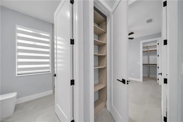 2204 Nw 5th Ter, Cape Coral, Florida 33993