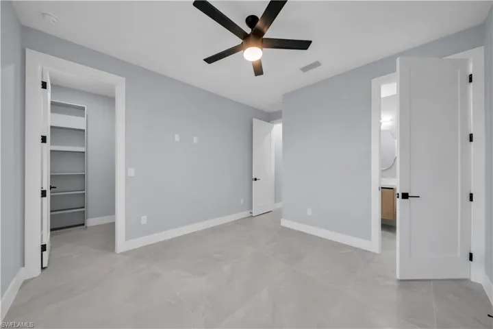 2204 Nw 5th Ter, Cape Coral, Florida 33993