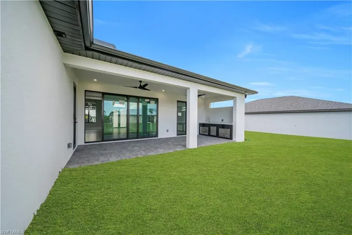 2204 Nw 5th Ter, Cape Coral, Florida 33993