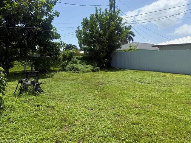 3506 Country Club Blvd, Cape Coral, Florida 33904
