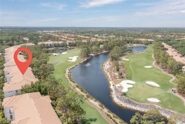 8223  Parkstone  PL, Naples, FL 34120