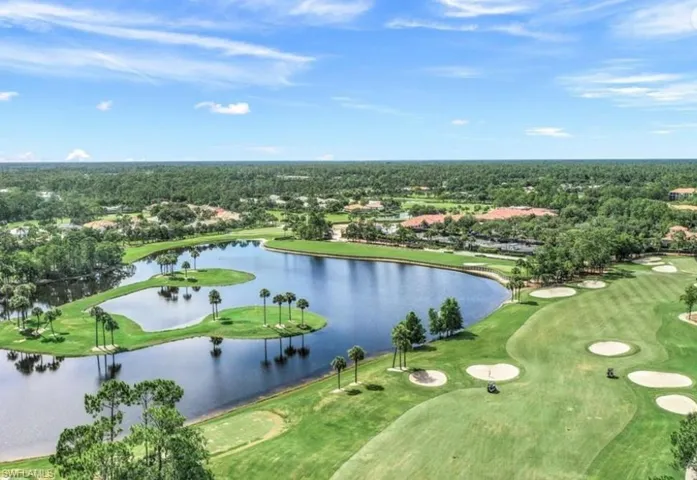 8223  Parkstone  PL, Naples, FL 34120