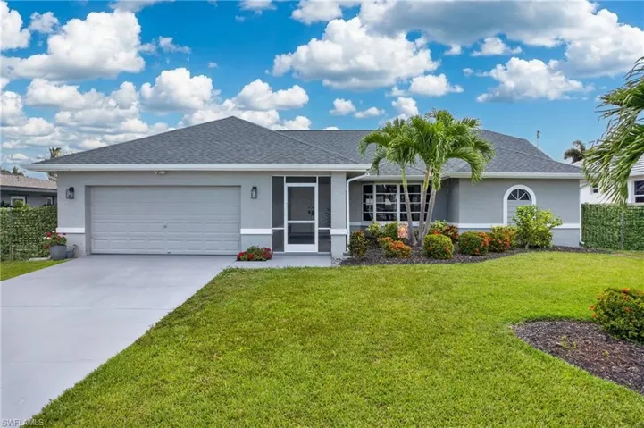 4933 Seville Ct, Cape Coral, Florida 33904