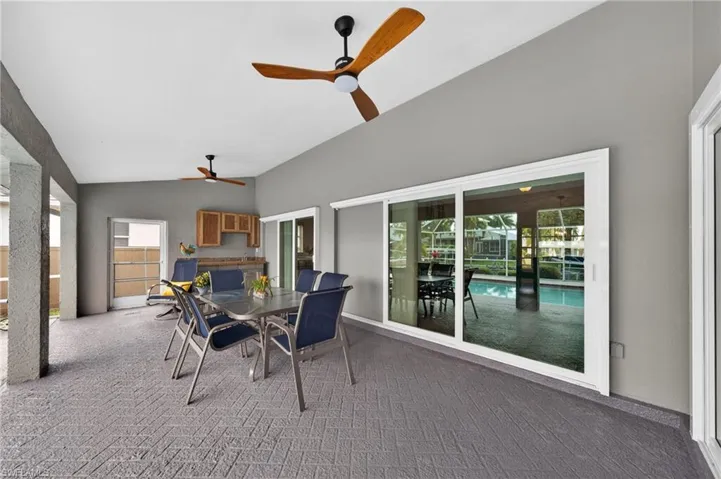 4933 Seville Ct, Cape Coral, Florida 33904