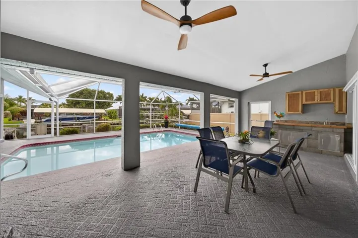 4933 Seville Ct, Cape Coral, Florida 33904