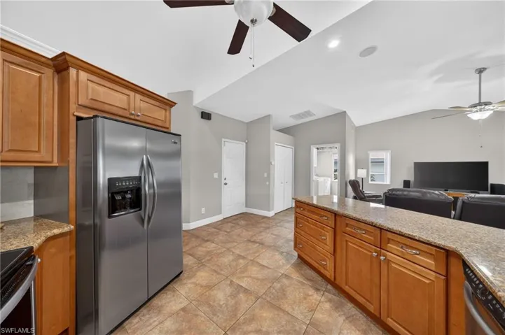 4933 Seville Ct, Cape Coral, Florida 33904