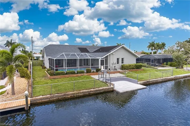 4933 Seville Ct, Cape Coral, Florida 33904