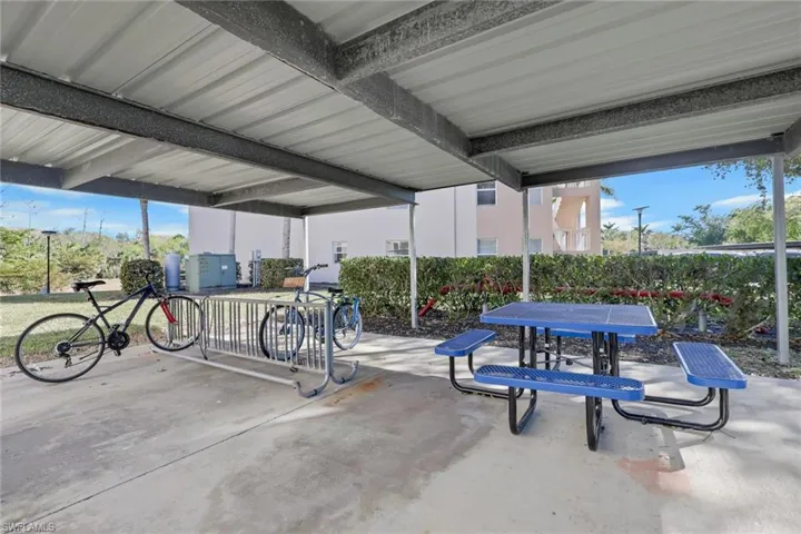 14801  Park Lake  DR, Fort Myers, FL 33919