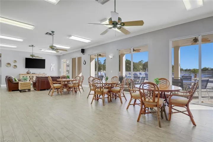 14801  Park Lake  DR, Fort Myers, FL 33919