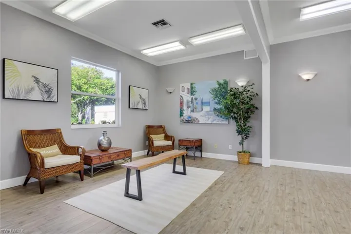 14801  Park Lake  DR, Fort Myers, FL 33919