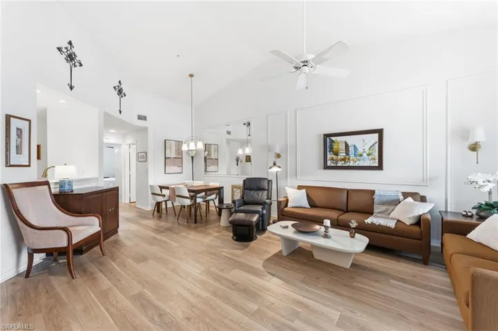 6930 Huntington Lakes Cir 203, Naples, Florida 34119