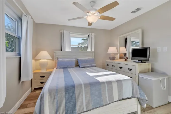 15910 Lake Candlewood Dr, Fort Myers, Florida 33907