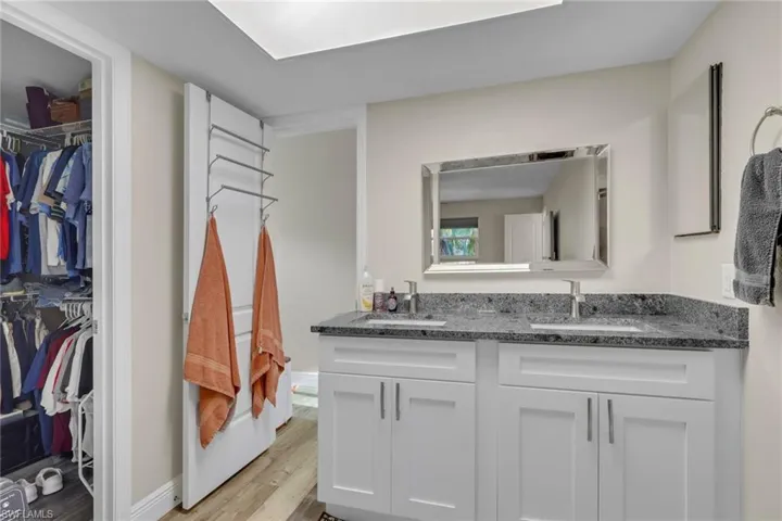 15910 Lake Candlewood Dr, Fort Myers, Florida 33907