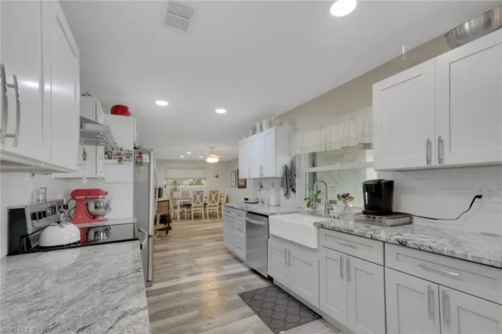 15910 Lake Candlewood Dr, Fort Myers, Florida 33907
