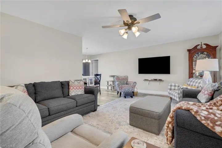 15910 Lake Candlewood Dr, Fort Myers, Florida 33907