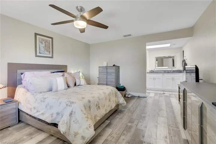 15910 Lake Candlewood Dr, Fort Myers, Florida 33907